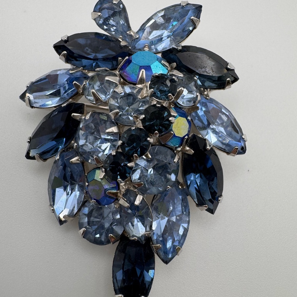 Vintage Signed Albert Weiss Sapphire and Light Blue Brooch